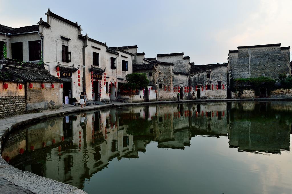 Hongcun Old House International Youth Hostel Хуаншан Екстериор снимка