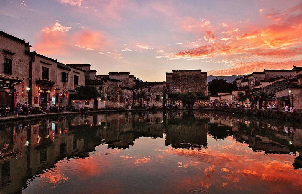 Hongcun Old House International Youth Hostel Хуаншан Екстериор снимка